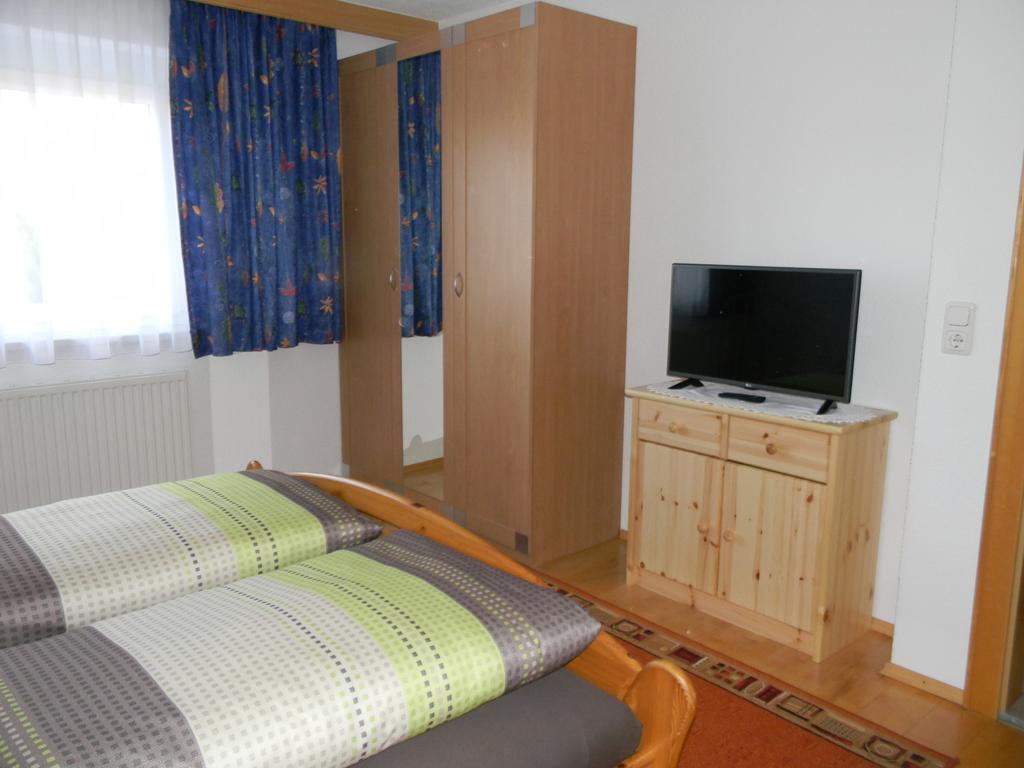 Ferienwohnung Gasser Wenns Exterior photo